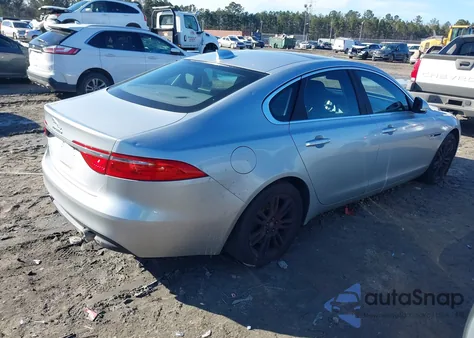 2017 Jaguar Xf 35T z USA, uszkodzony, nr VIN SAJBR4BV5HCY33559